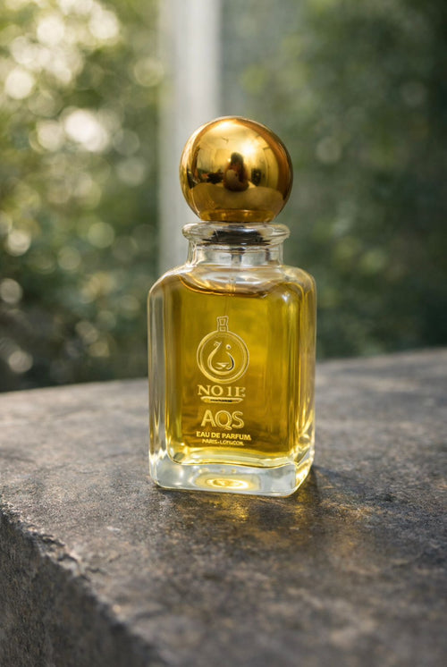AQS - Brewed in Darkness. Worn with Power - Note Fragrances - 